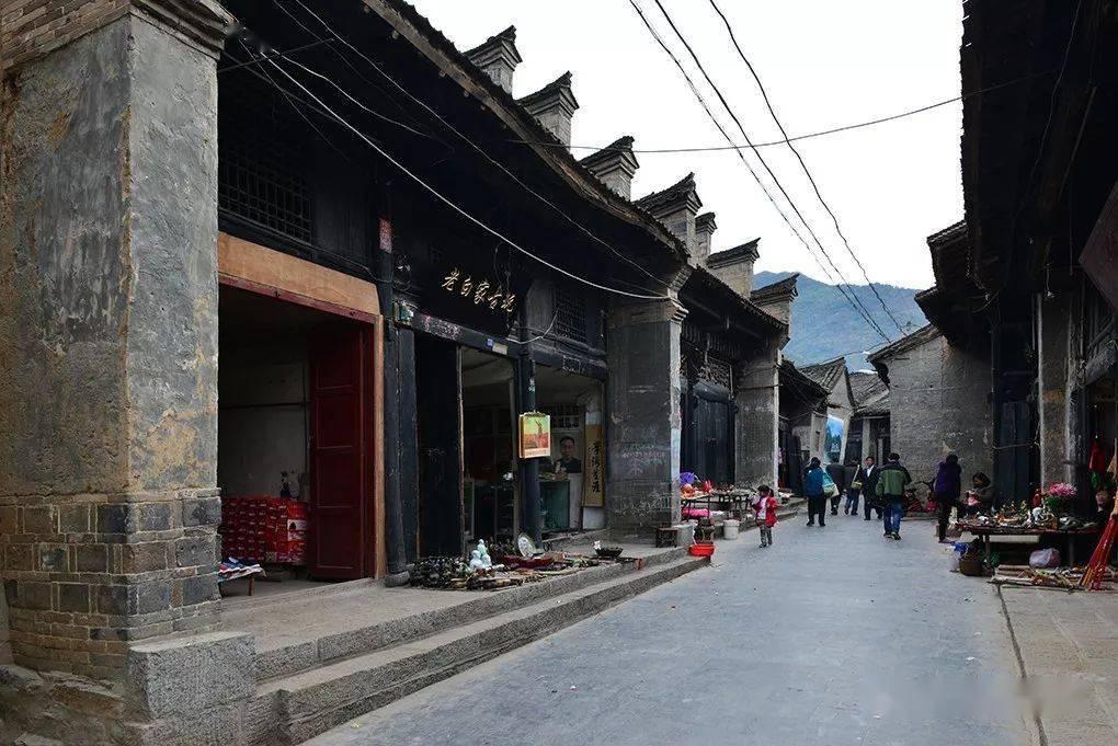 人工智能治理持续受国际关注